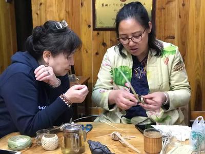 竹絲織就新生活 上海大學(xué)上海美術(shù)學(xué)院貴州遵義竹編研修班回訪紀實